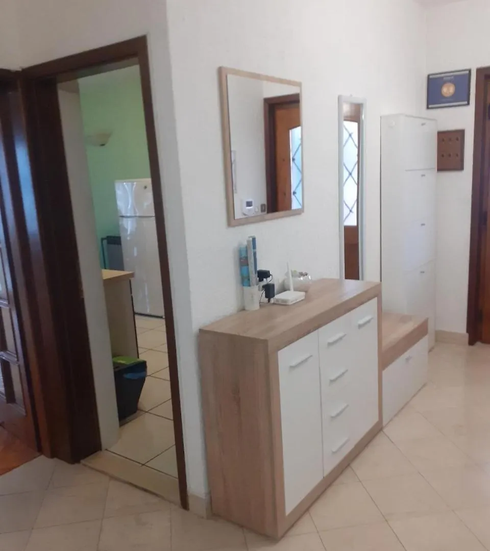 Vrata Jadrana 1 Apartment Rijeka